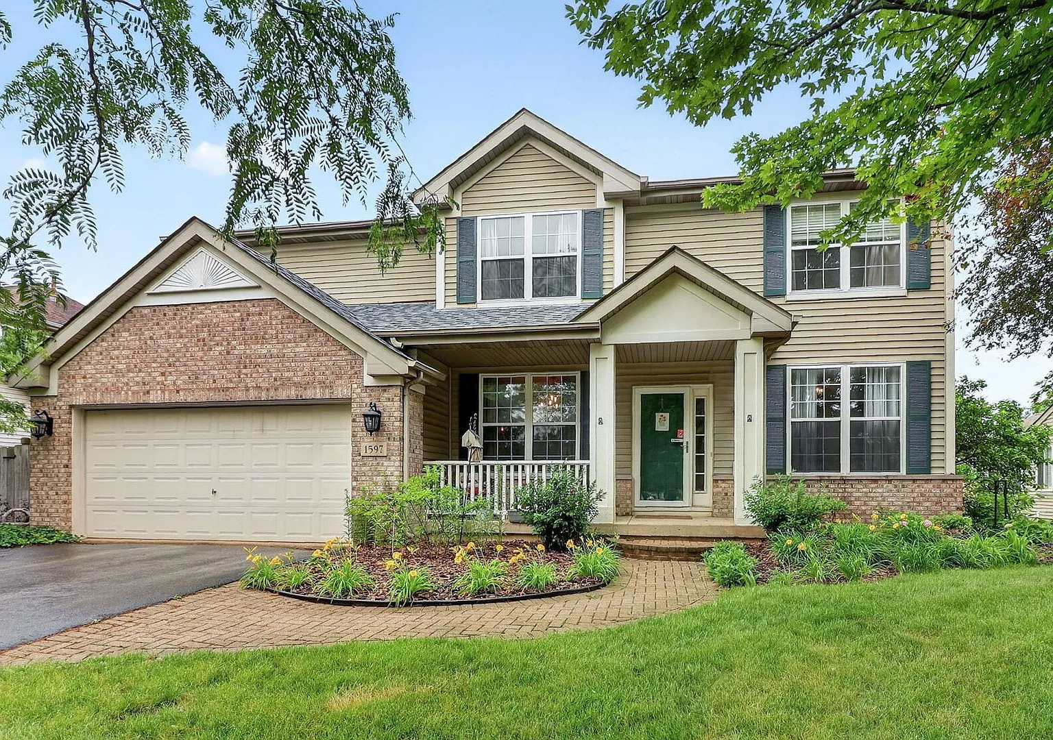 1597 Hartsburg Ln North Aurora, IL 60542, 60542