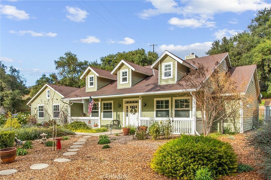 37240 Limekiln Dr Yucaipa, CA 92399 - Thumbnail 2