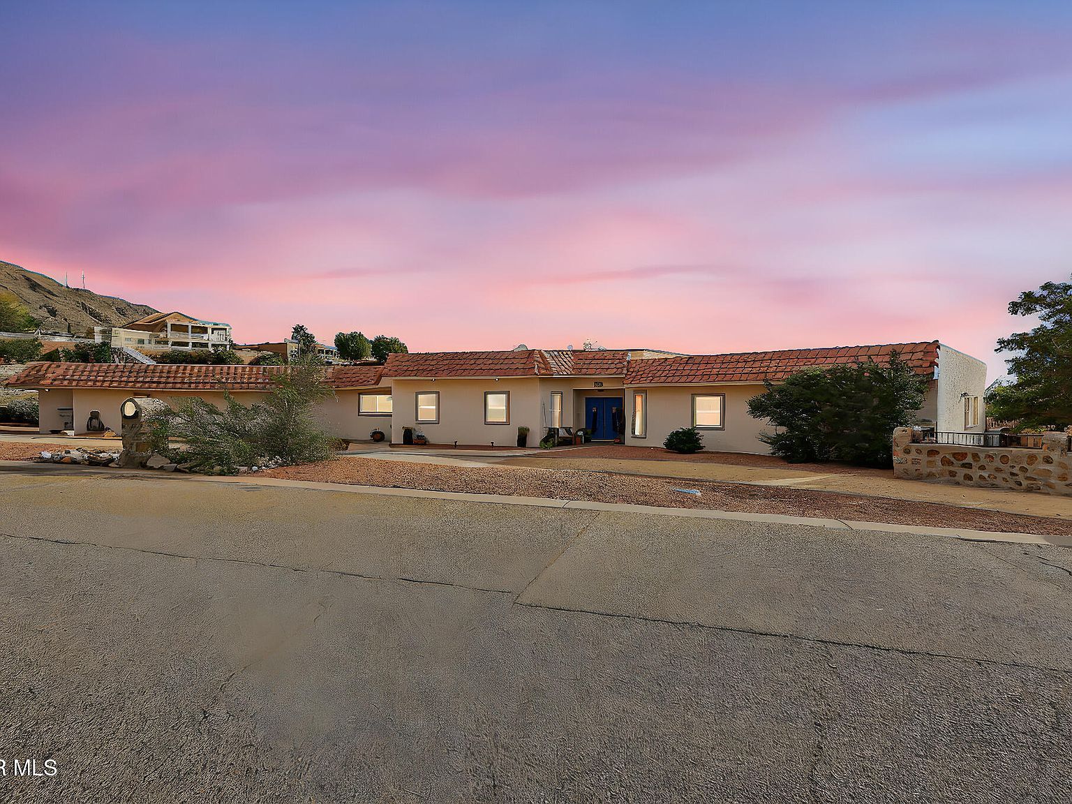 5716 Kingsfield Ave El Paso, TX 79912 - Thumbnail 2