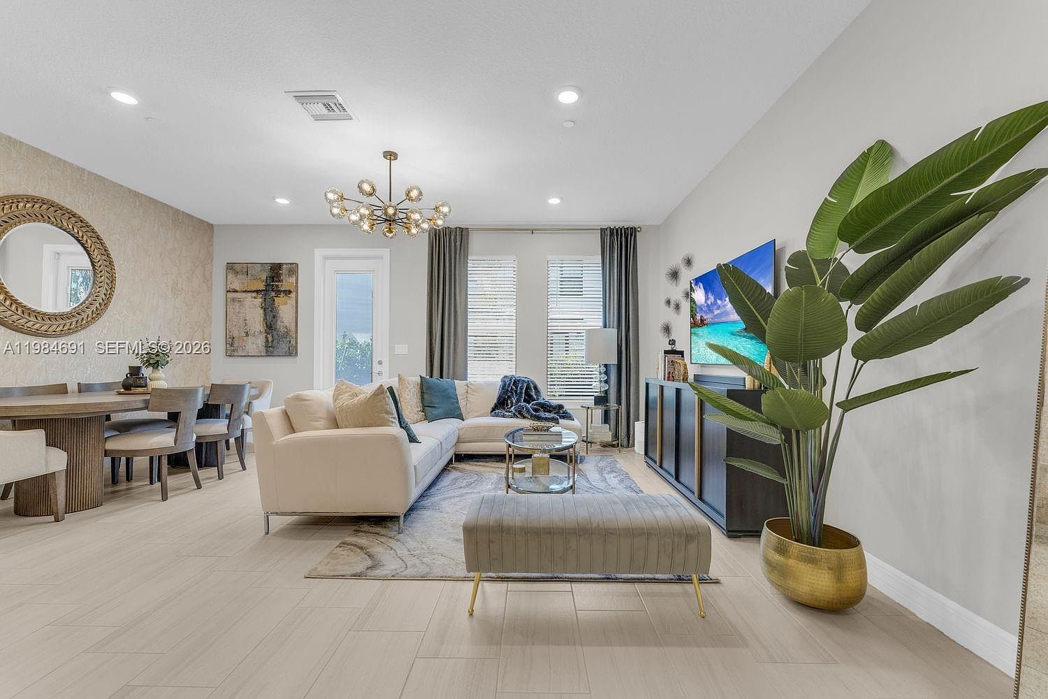 8351 NW 7th Ct Fort Lauderdale, FL 33324 - Thumbnail 2