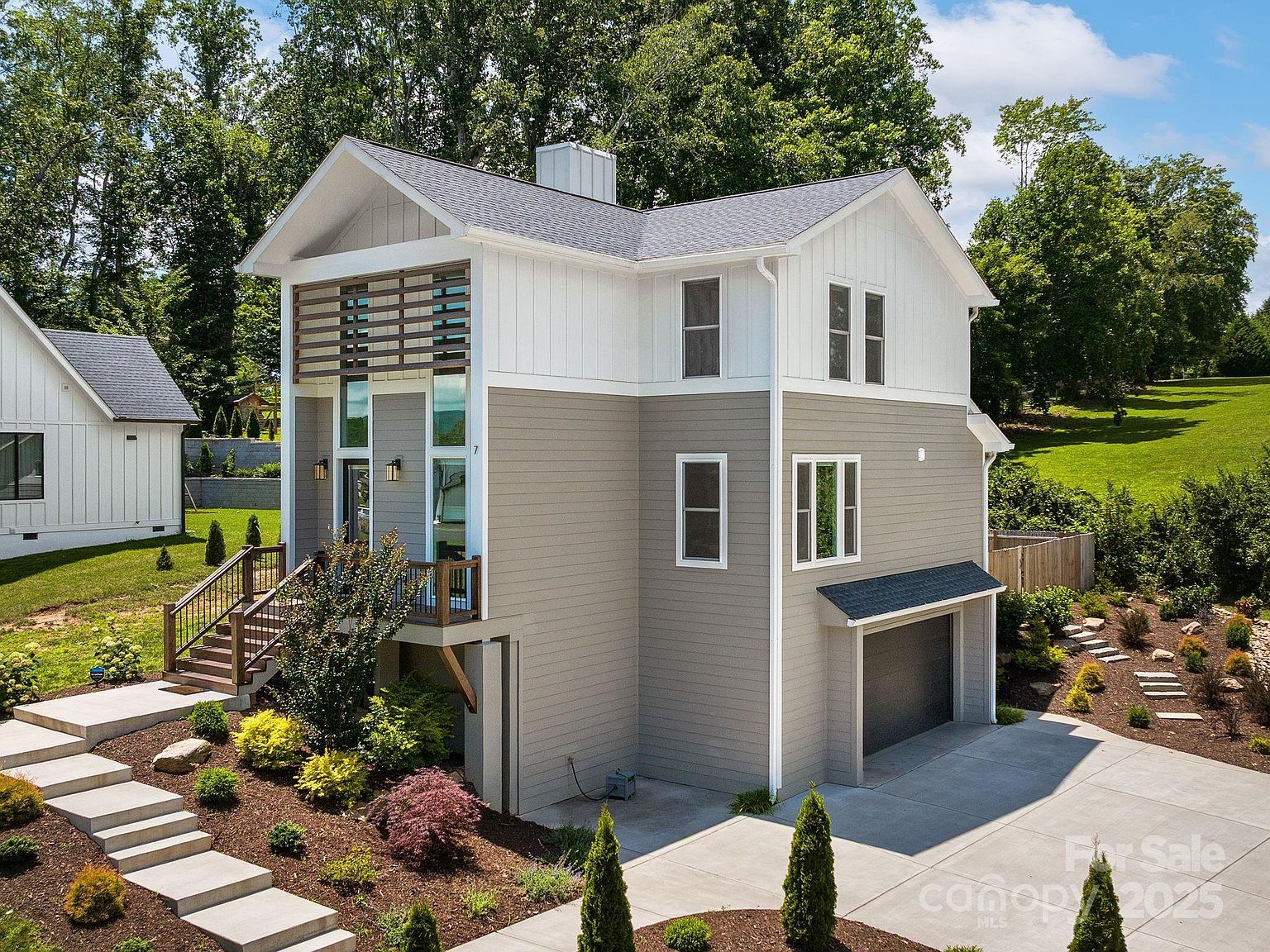 7 Copper Mill Ct Candler, NC 28715 - Thumbnail 2