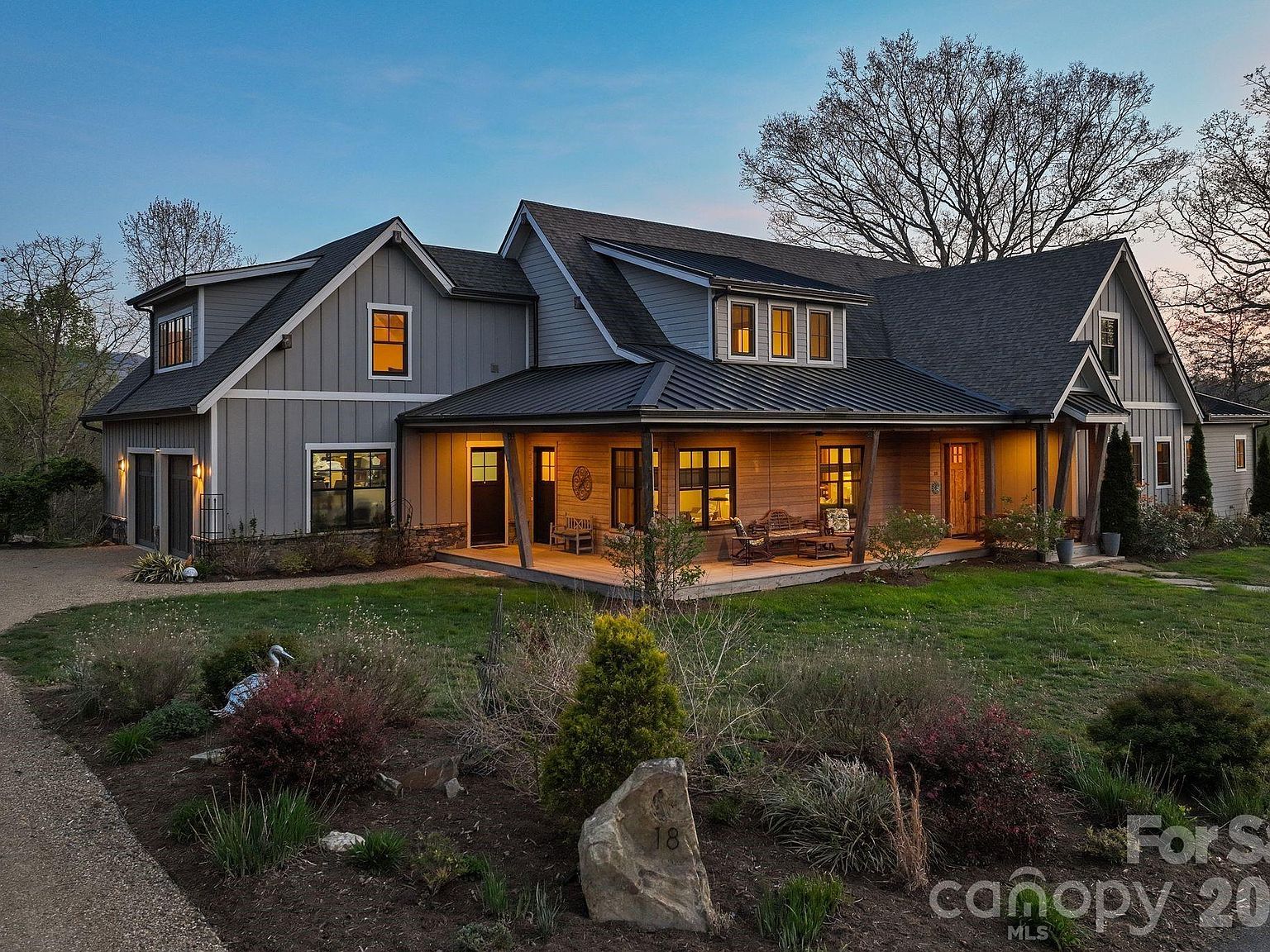 18 Majestic Oak Cir Asheville, NC 28805  | Single Family