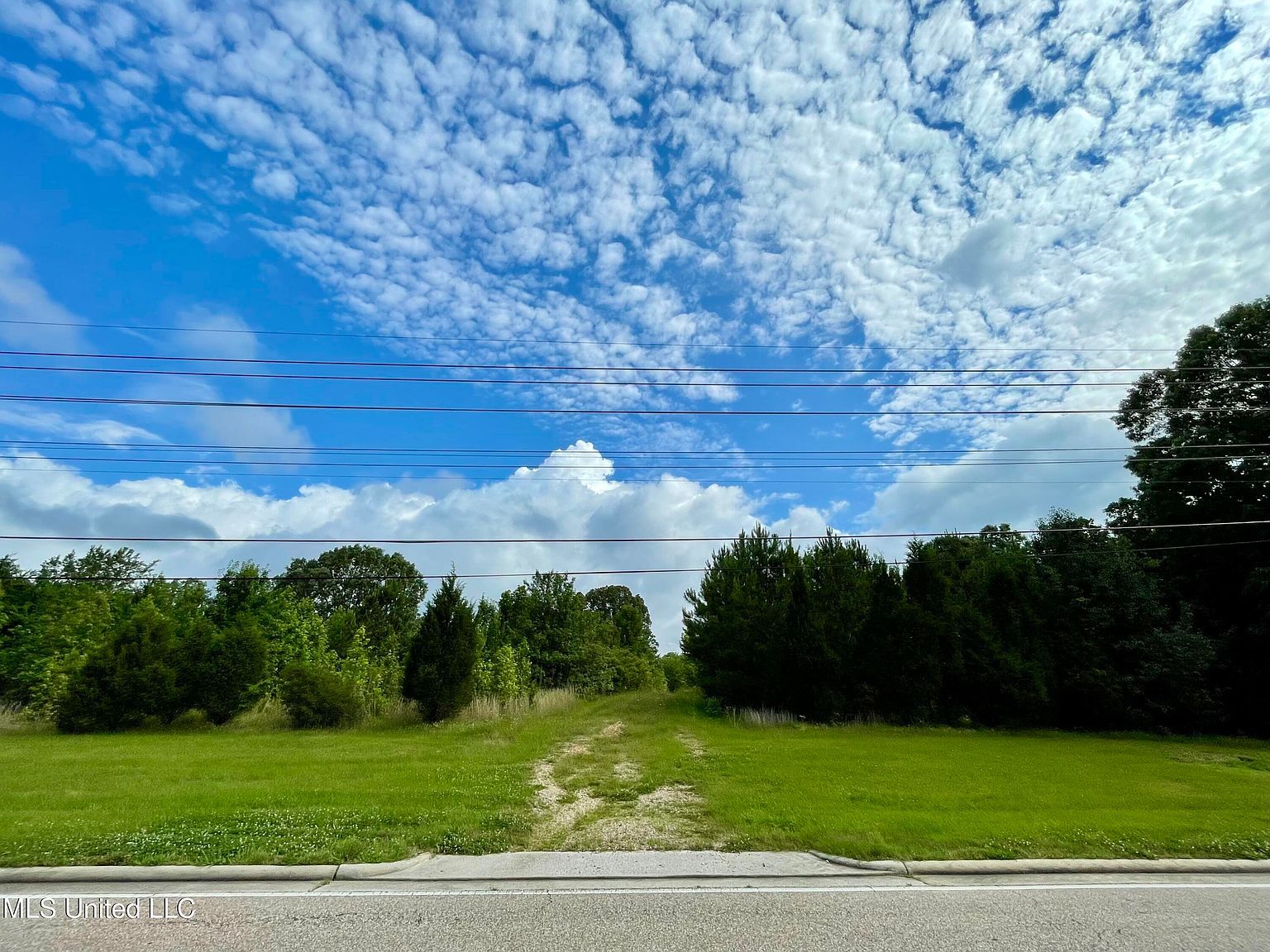 1920 Church Rd E Southaven, MS 38671 - Thumbnail 2