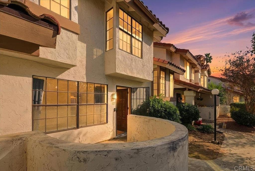 1651 S Juniper St UNIT 137 Escondido, CA 92025 - Thumbnail 2