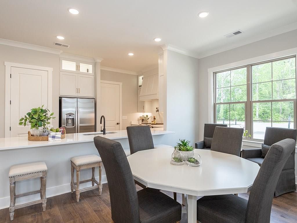 324 Cottage Vw Oxford, MS 38655 - Thumbnail 2