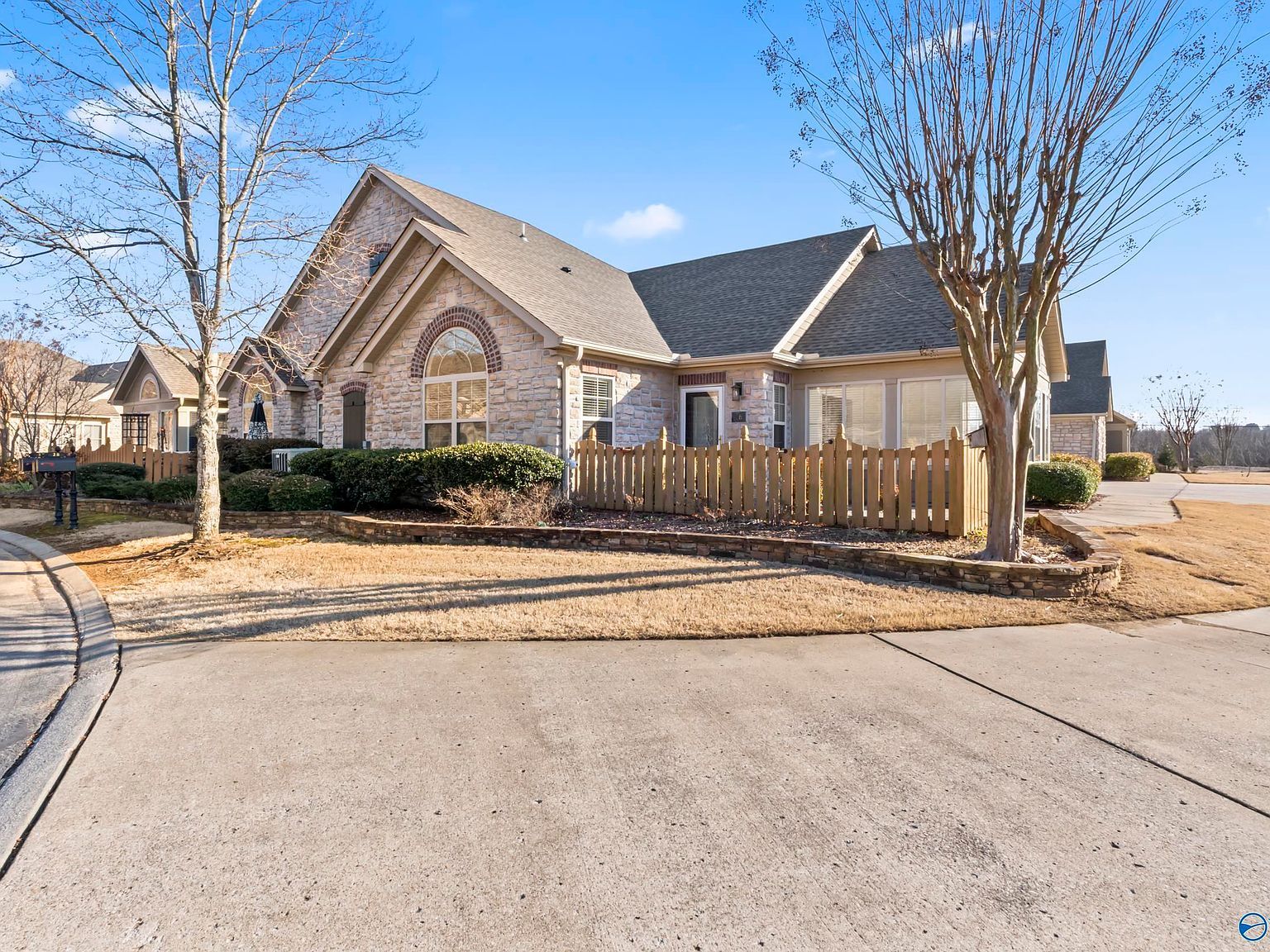 28 Laurel Ln Brownsboro, AL 35741 - Thumbnail 2