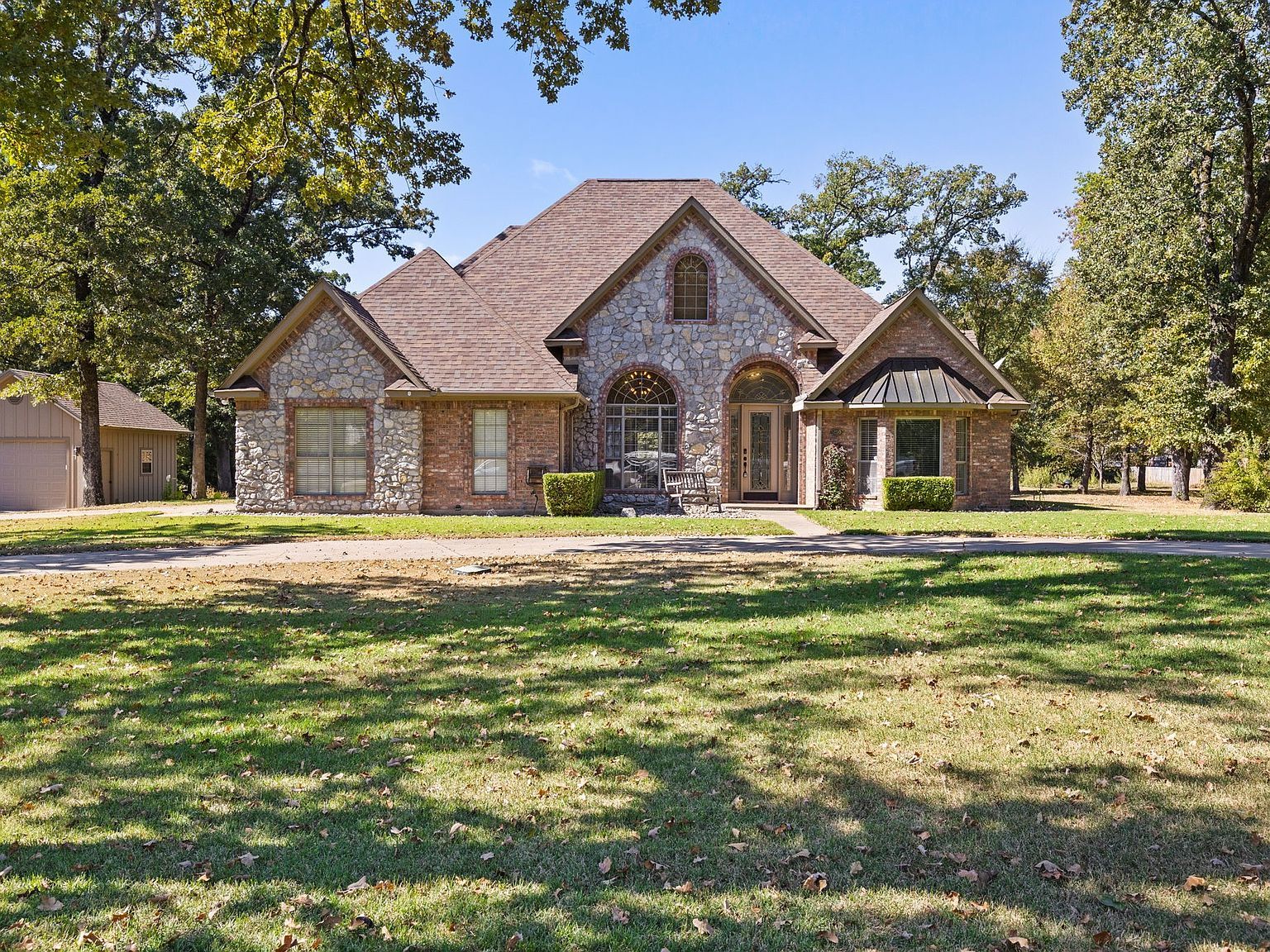 250 Turtle Creek Dr Sulphur Springs, TX 75482 - Thumbnail 2