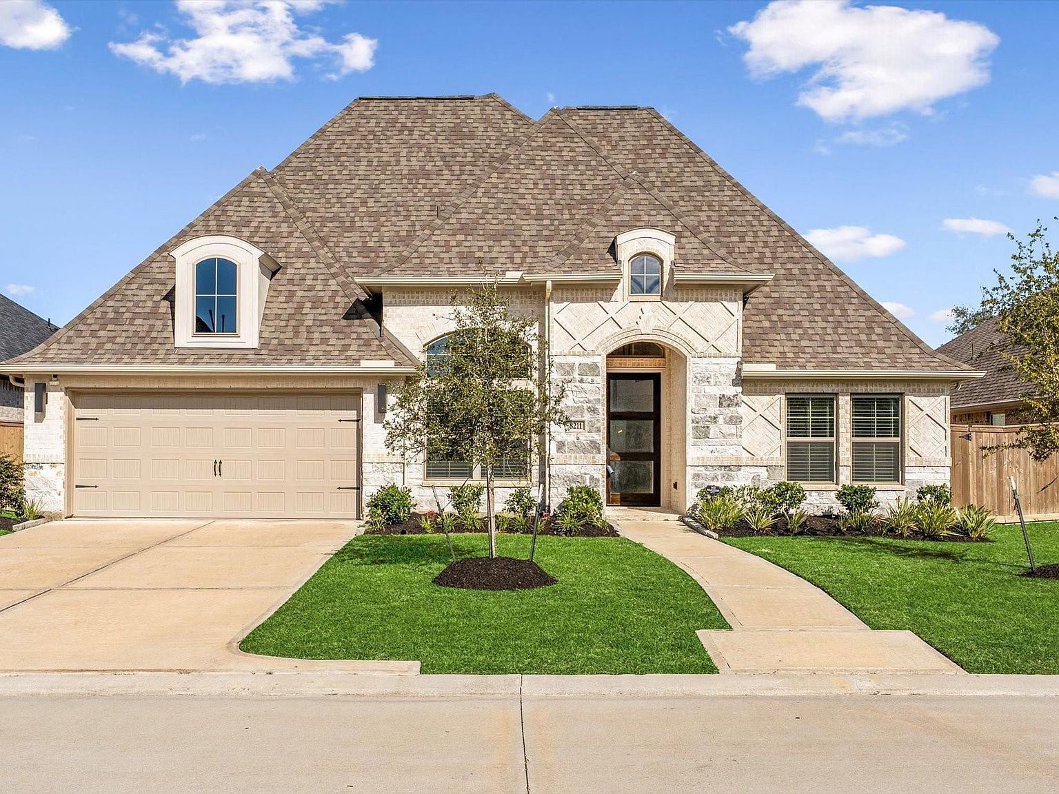 8211 Jones Gap Ln Porter, TX 77365 - Thumbnail 2