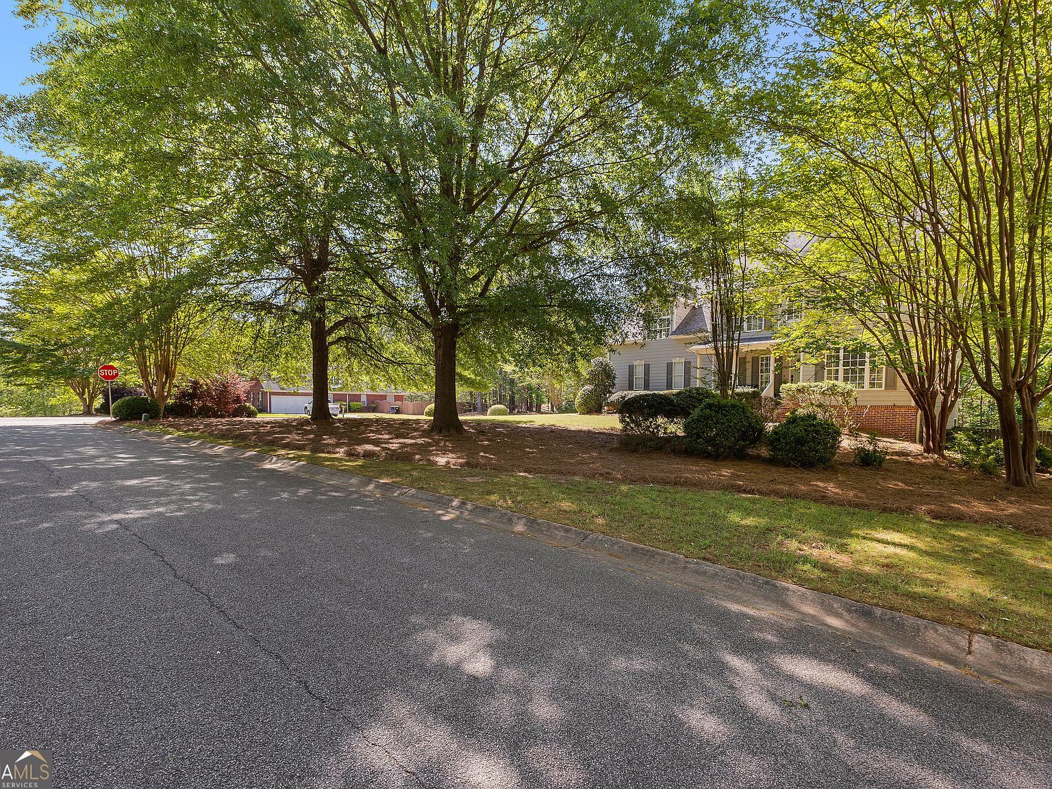 10 Cove Dr Newnan, GA 30263 - Thumbnail 2