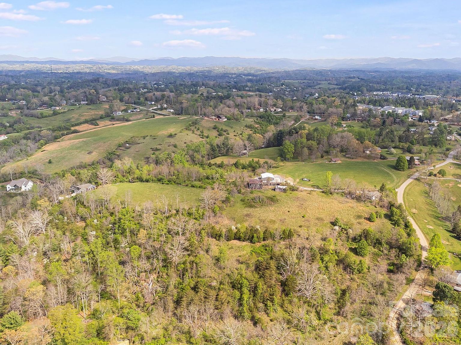 47 Gill Branch Rd Weaverville, NC 28787, 28787