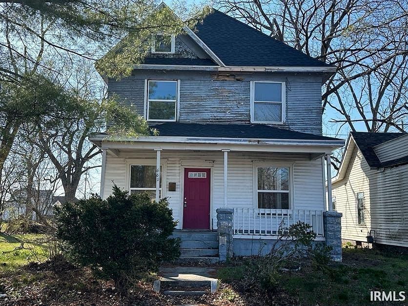 661 Lawndale Ave South Bend, IN 46628 - Thumbnail 2