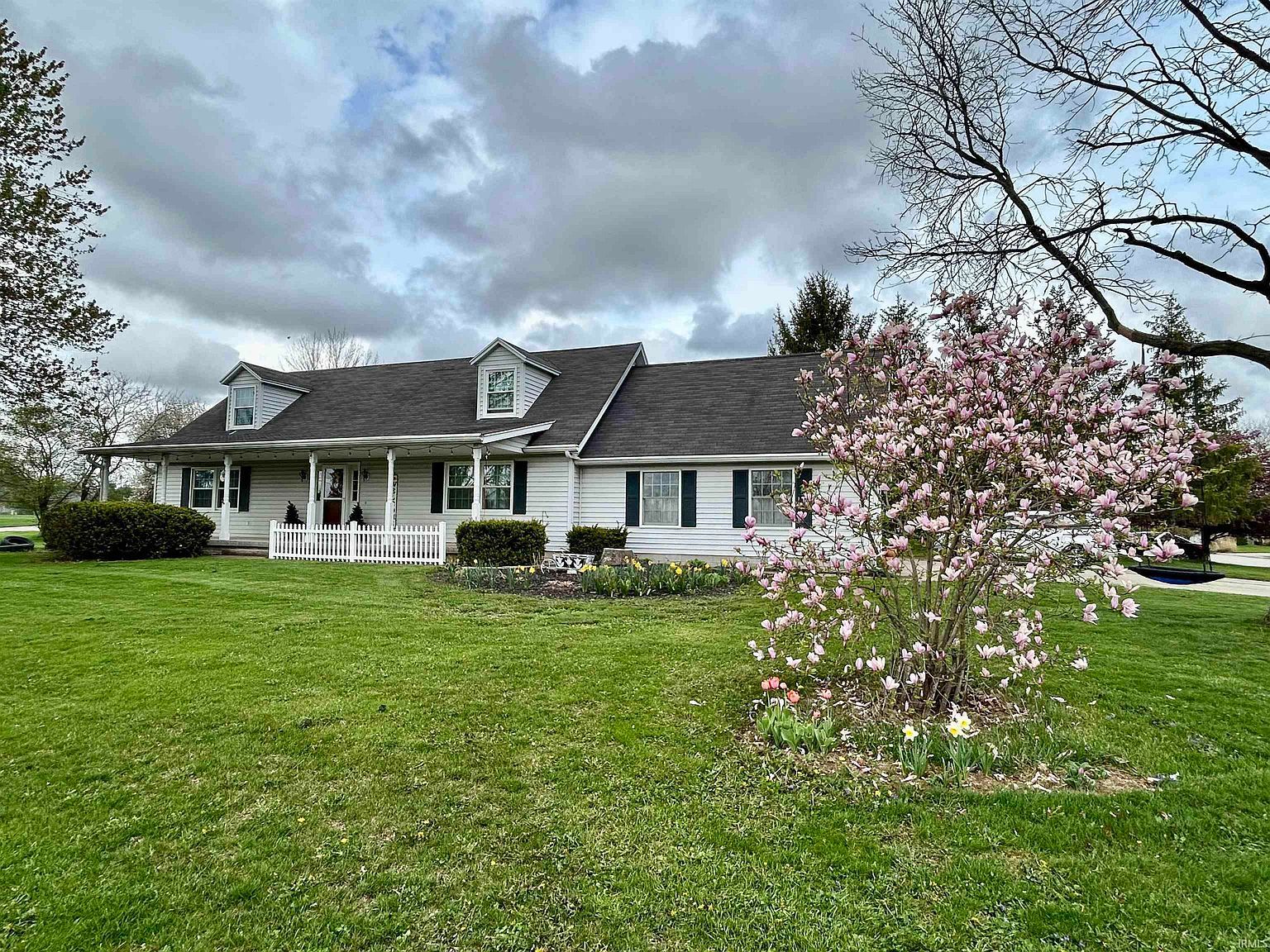 776 W Harsax Dr Upland, IN 46989 - Thumbnail 2