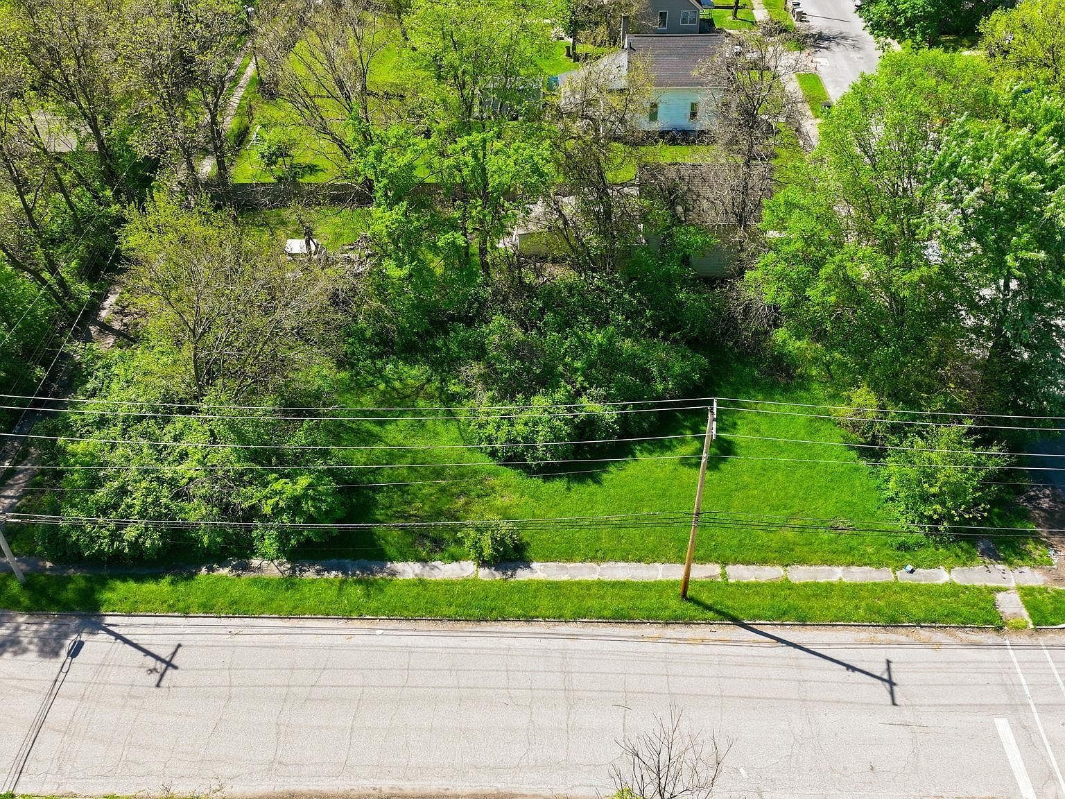 1706 S Williams St South Bend, IN 46614, 46614