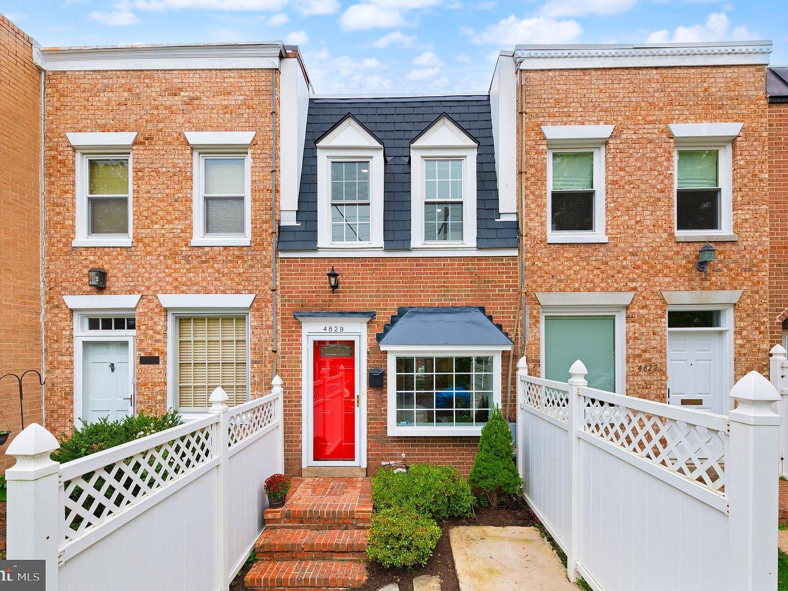 4829 41st St NW Washington, DC 20016 - Thumbnail 2