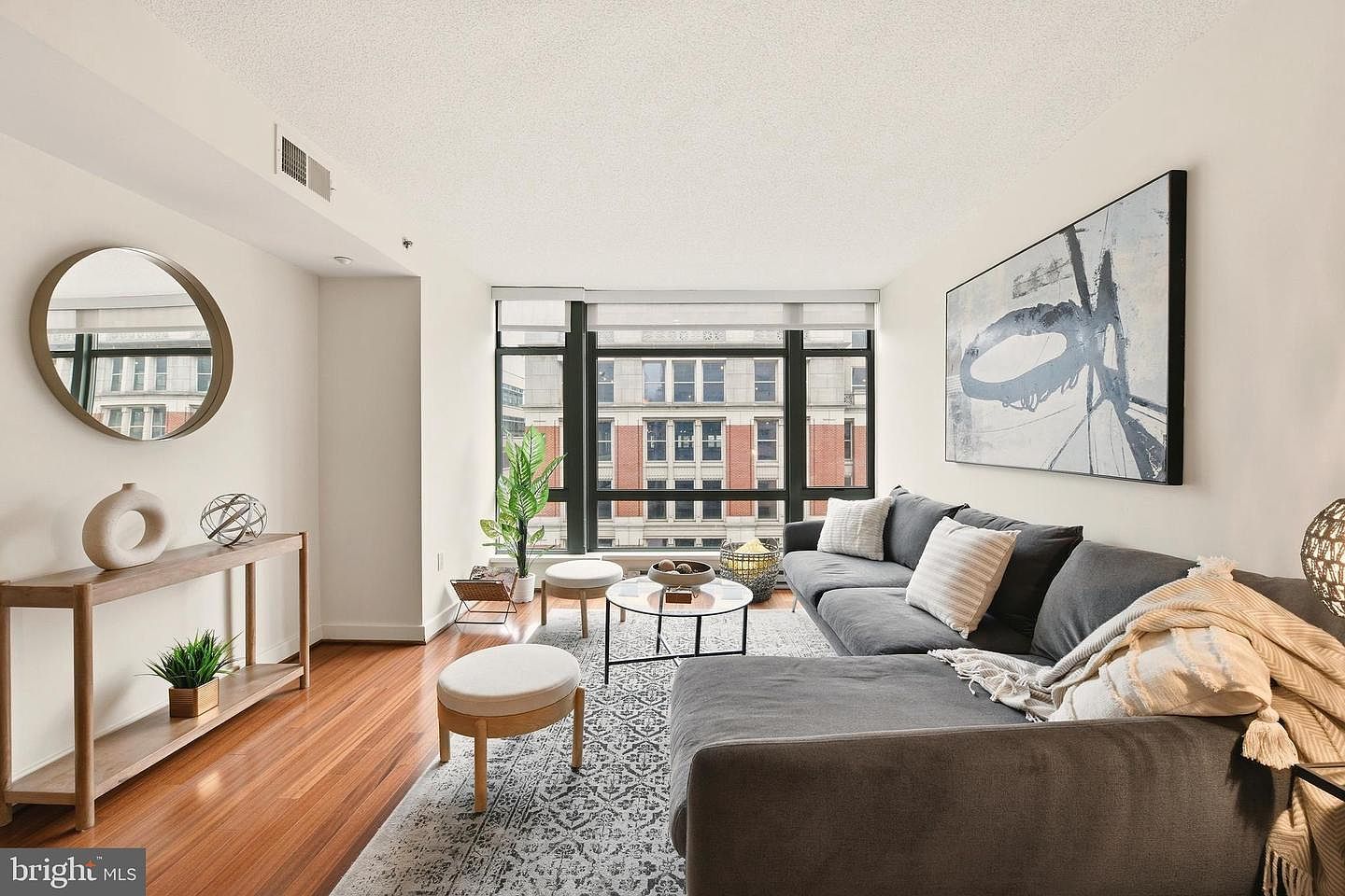 1150 K St NW APT 1109 Washington, DC 20005 - Thumbnail 2