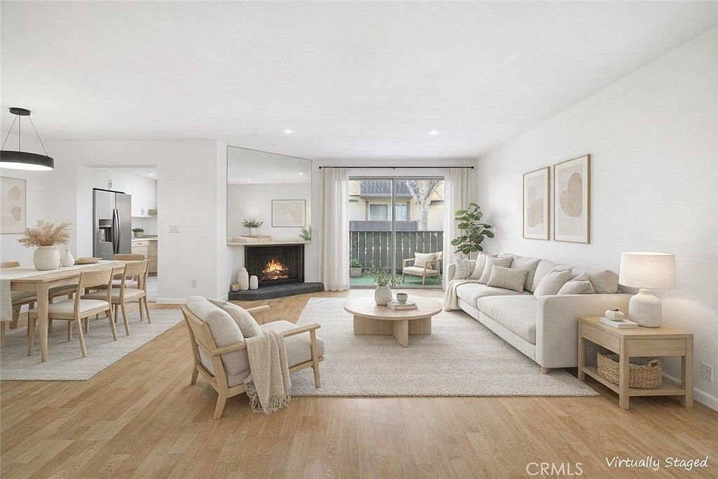 15070 Victory Blvd UNIT 103 Van Nuys, CA 91411 - Thumbnail 2