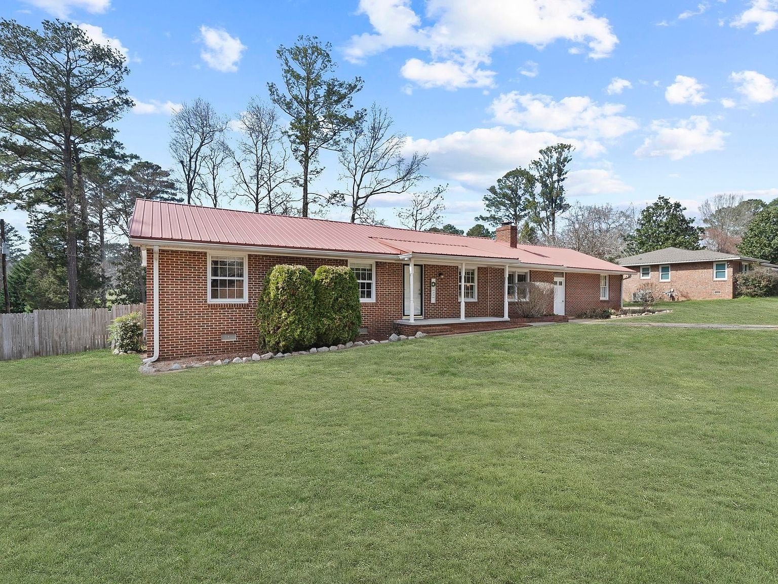 805 S West St Greensboro, GA 30642 - Thumbnail 2