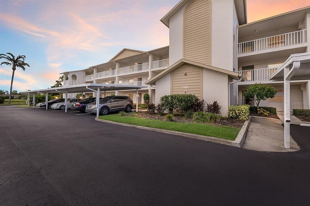 7201 29th Avenue Dr W APT 102 Bradenton, FL 34209 - Thumbnail 2