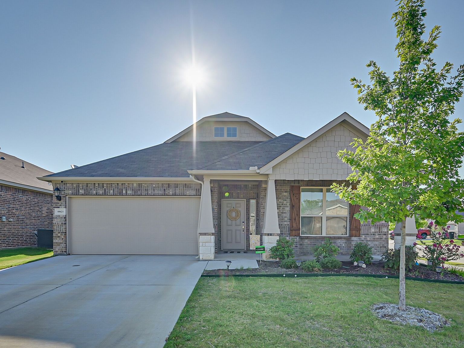 10621 Alpine Meadow Ln Fort Worth, TX 76140 - Thumbnail 2