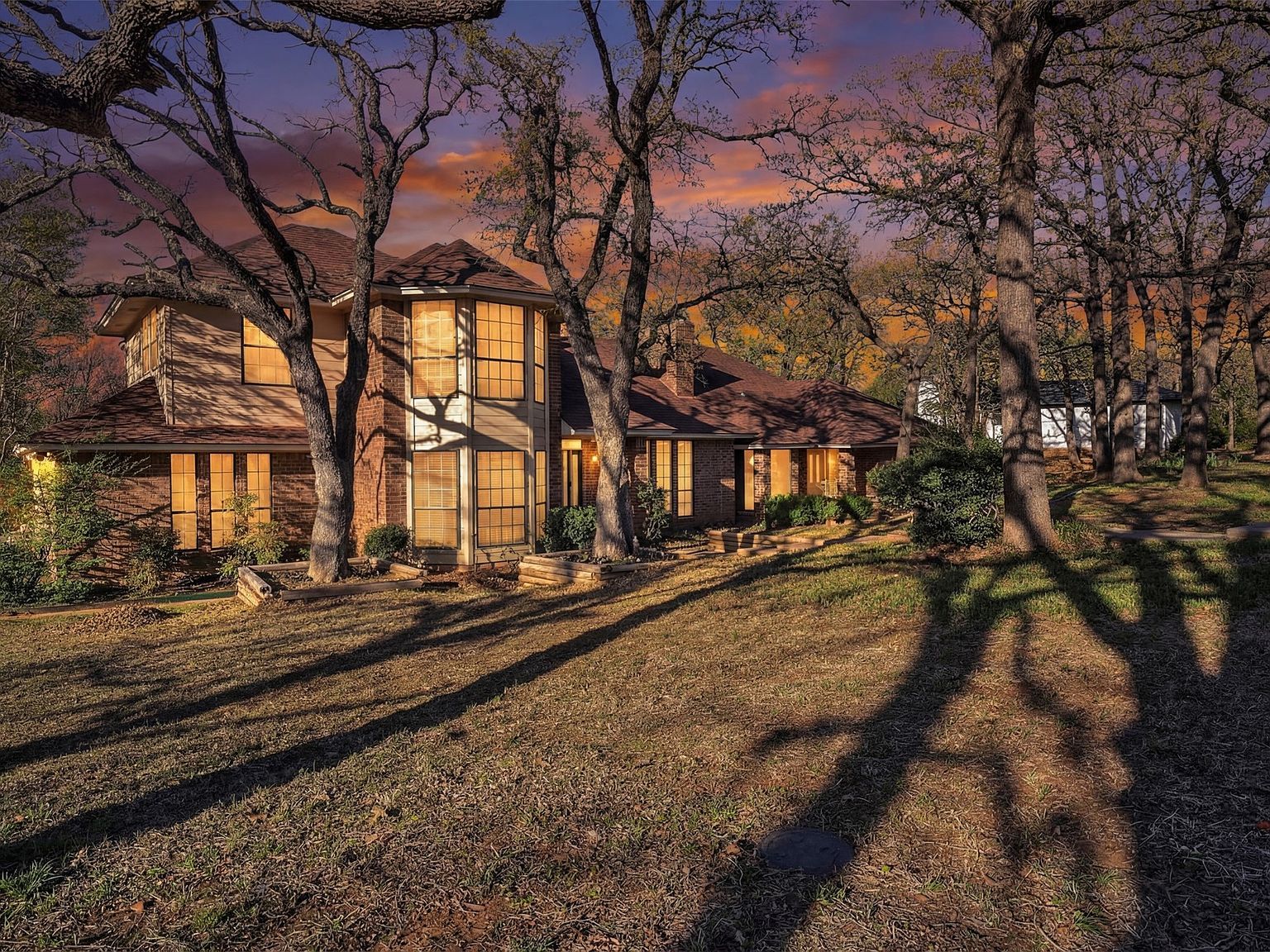 205 William Wallace Dr Burleson, TX 76028  | Single Family