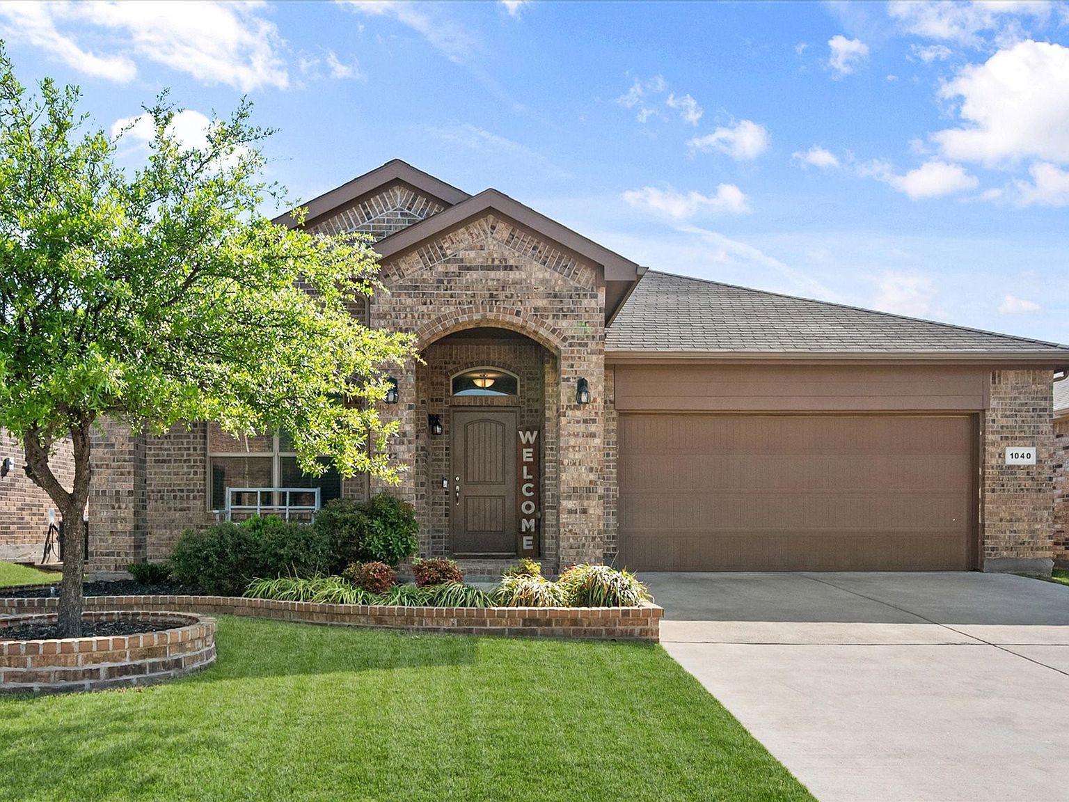 1040 Brownford Dr Burleson, TX 76028  | Single Family