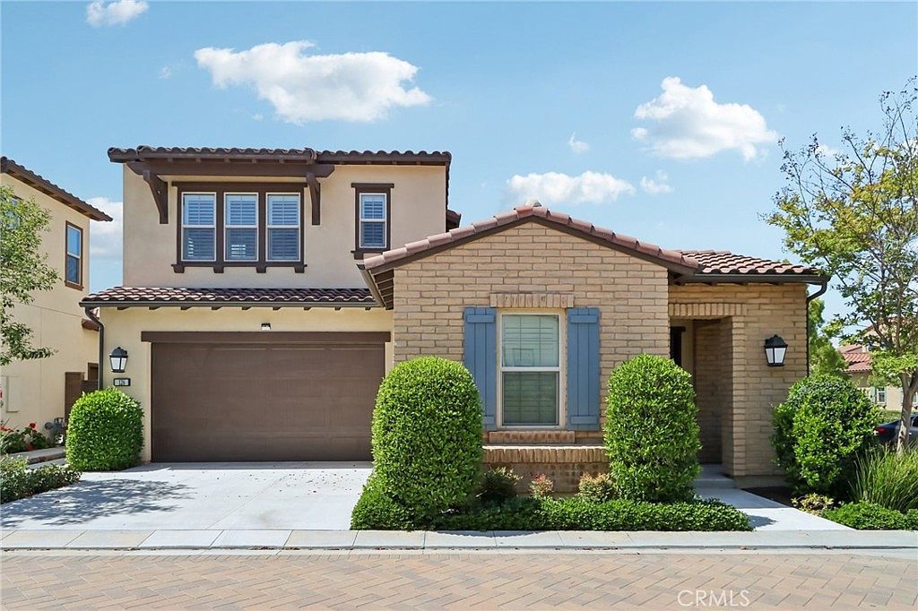 126 Palencia Irvine, CA 92618  | Condominium