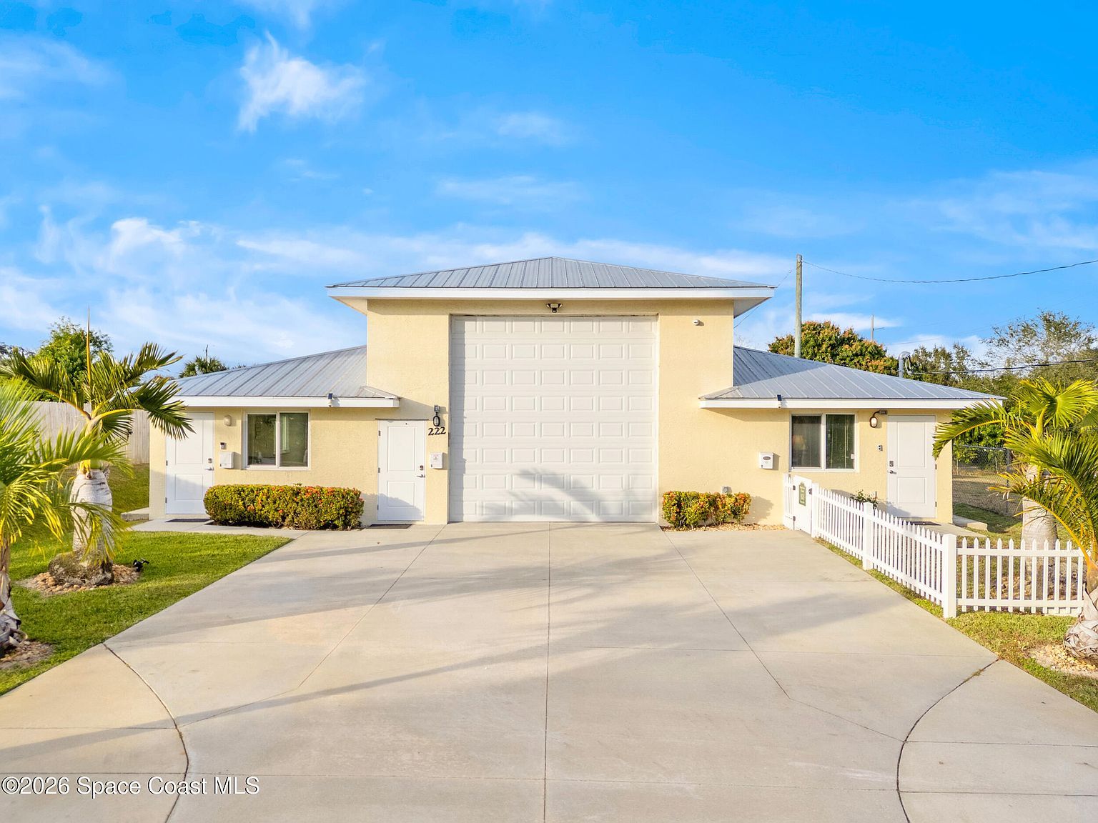 222 Rosa L Jones Dr Cocoa, FL 32922 - Thumbnail 2