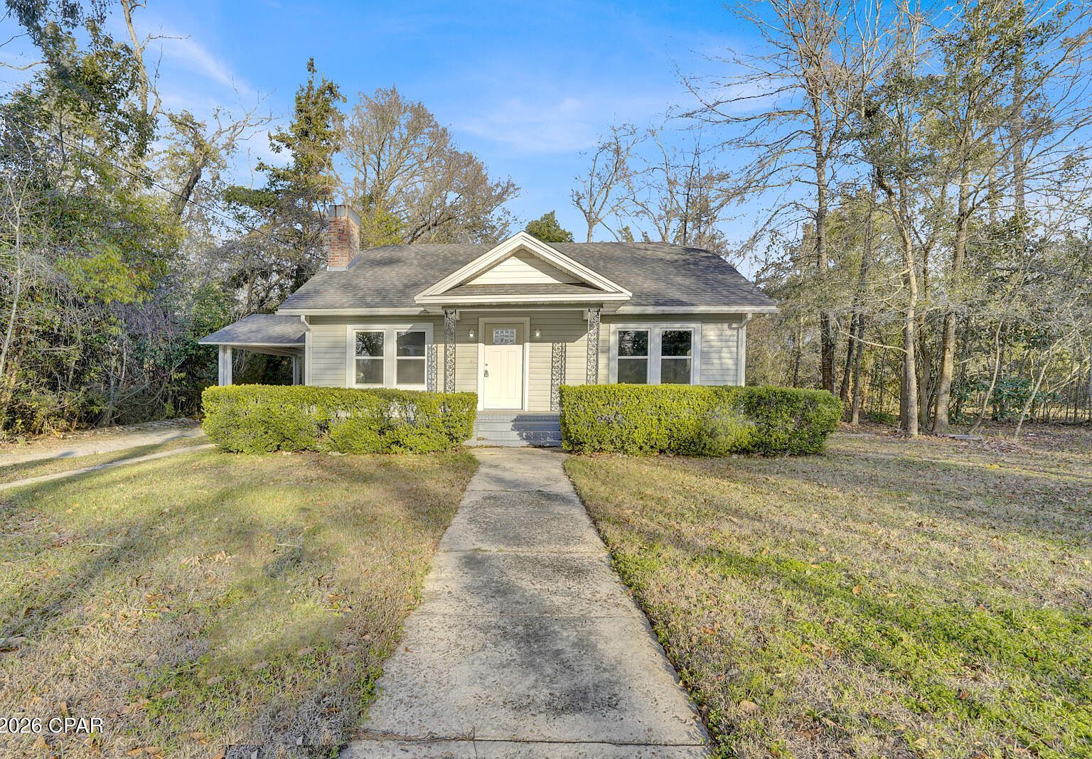 657 Main St Chipley, FL 32428 - Thumbnail 2