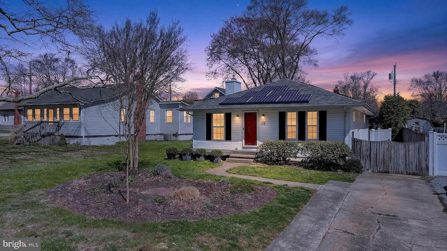 118 Elliott Pl Edgewater, MD 21037  | Single Family