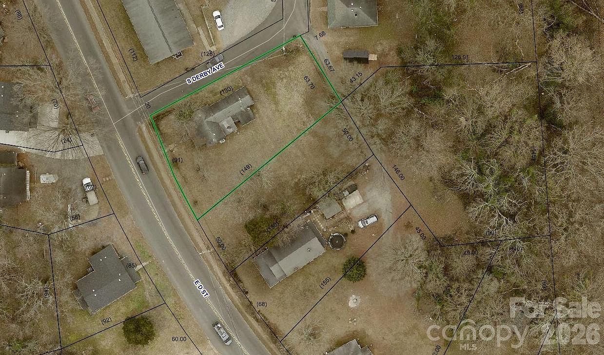 430 E D St Newton, NC 28658, 28658
