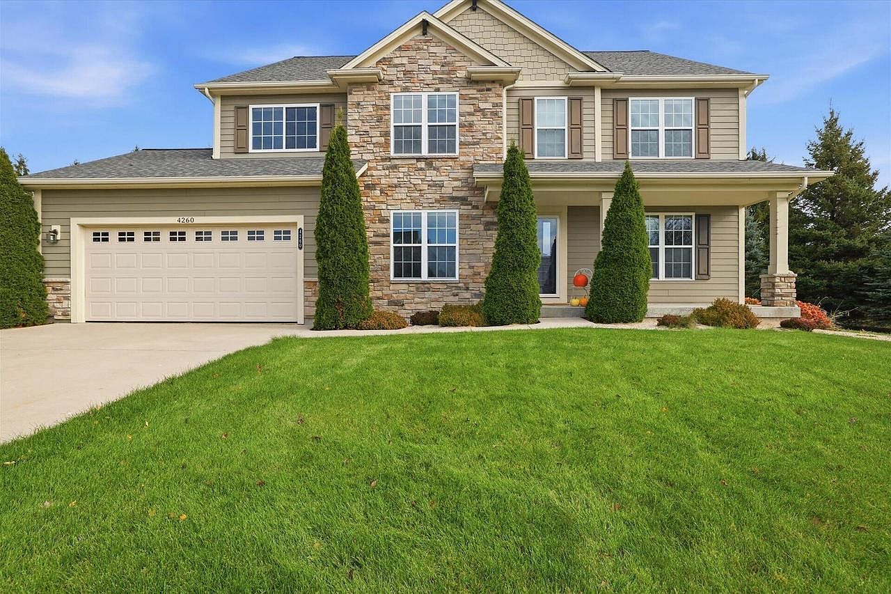 4260 Carneros Way Jackson, WI 53037 - Thumbnail 2