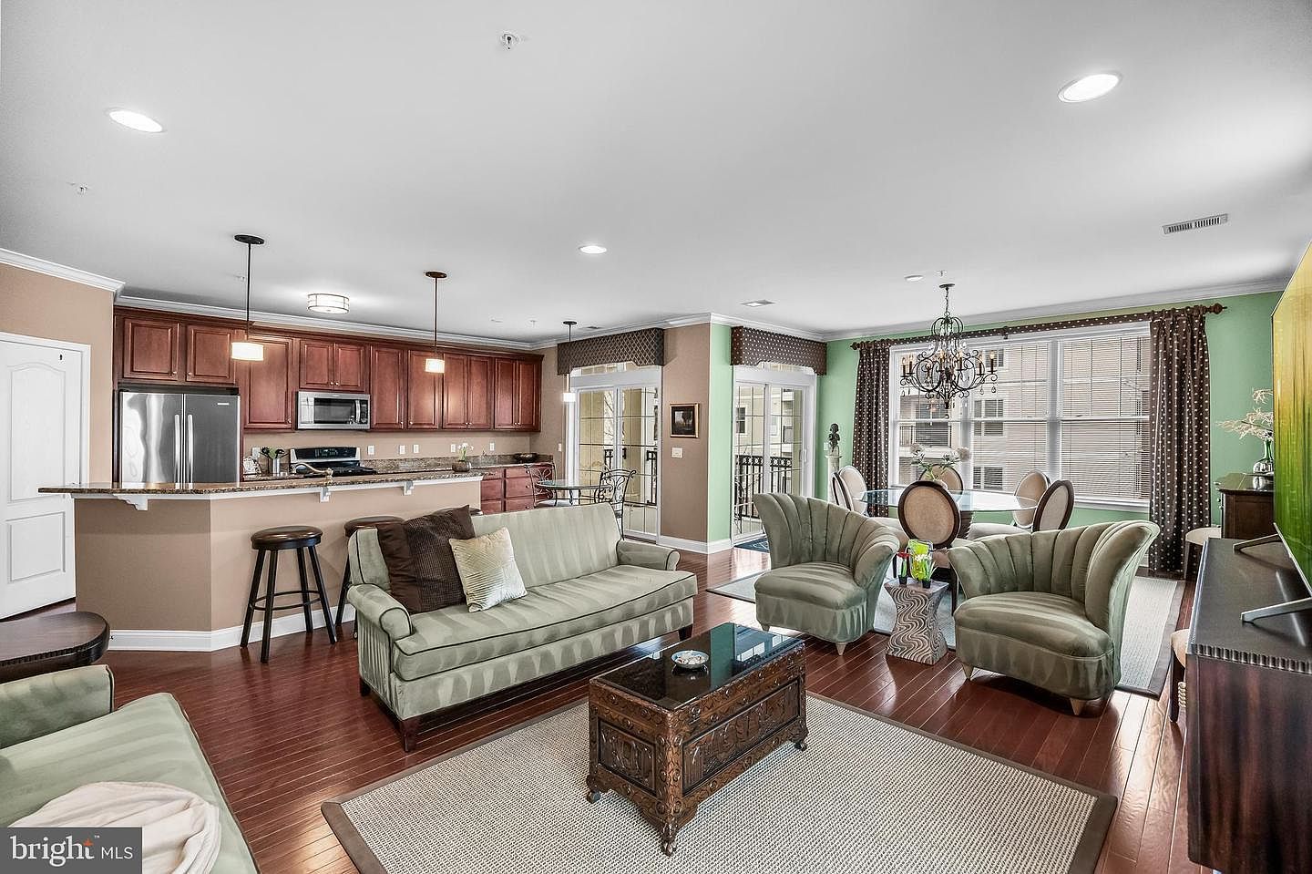 338 Garden Park Blvd Cherry Hill, NJ 08002 - Thumbnail 2