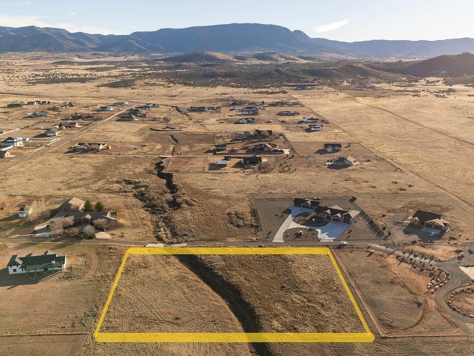 11144 N Rowdy Bunch Pass #14 Prescott Valley, AZ 86315 - Thumbnail 2