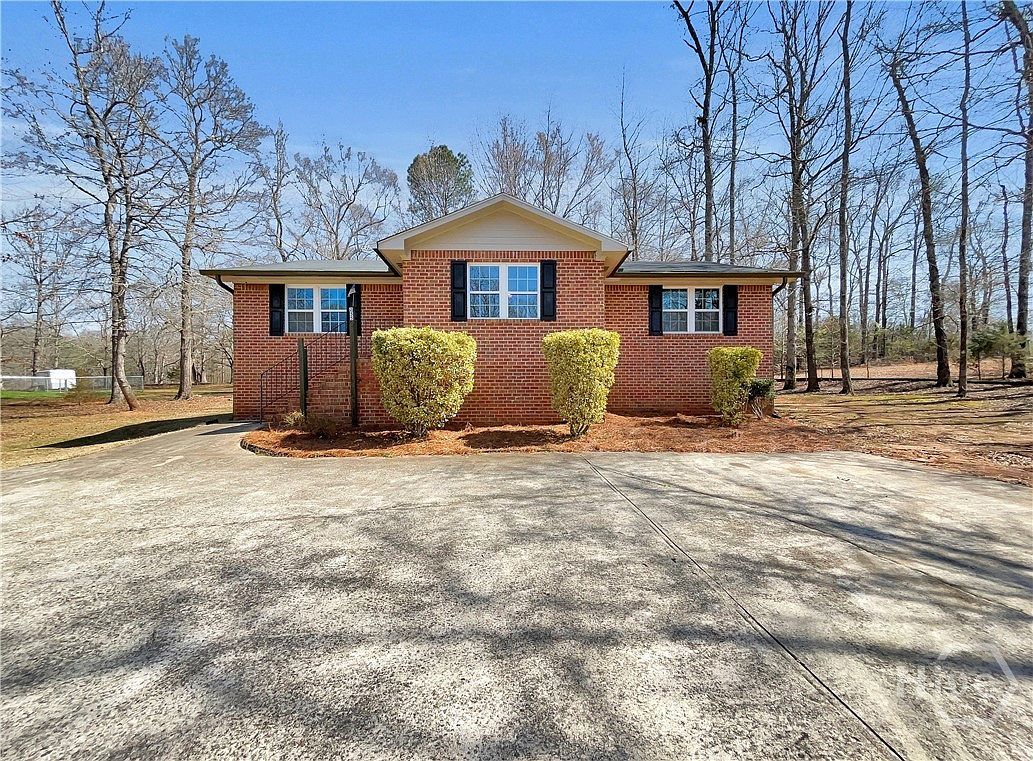 255 Big Oak Cir Athens, GA 30605 - Thumbnail 2