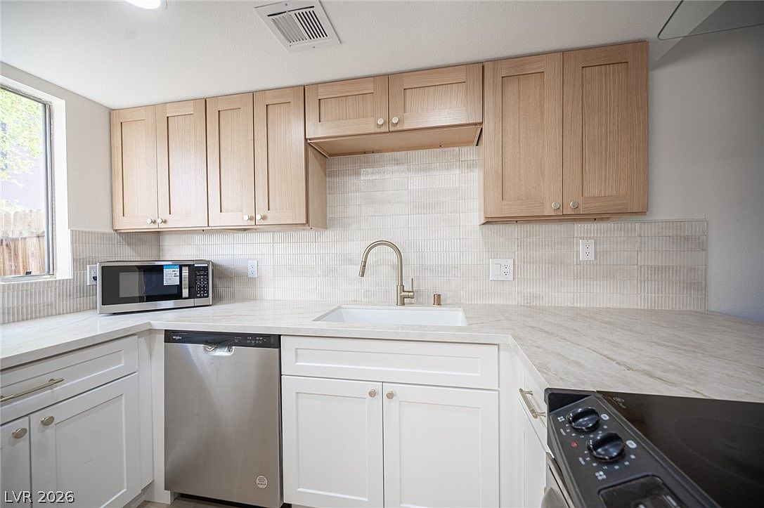 208 Bruce St APT C Las Vegas, NV 89101  | New build