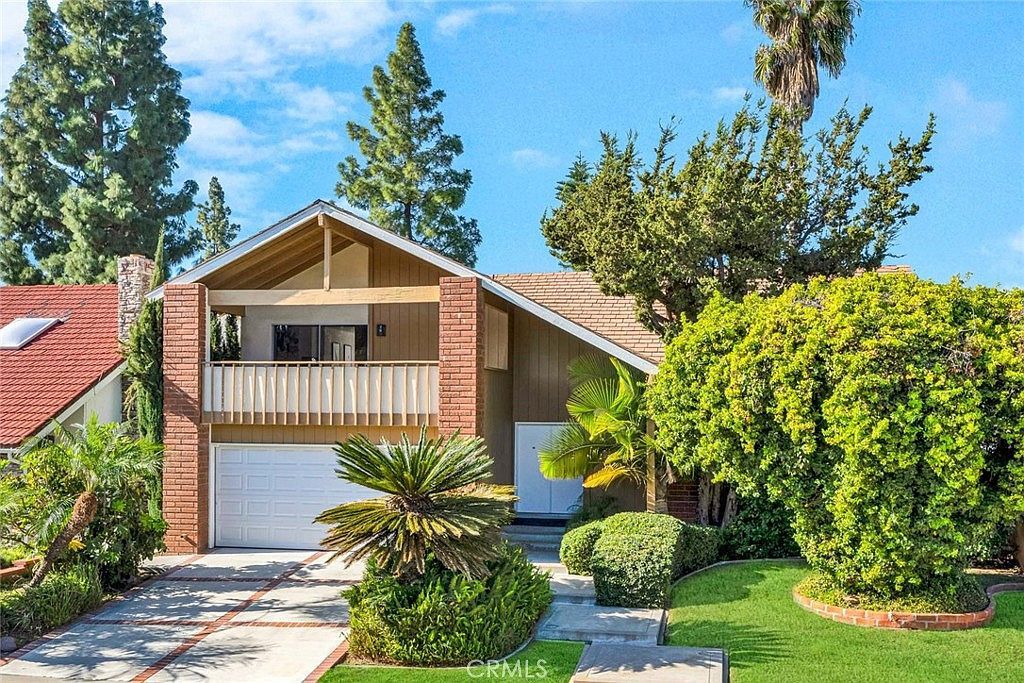 22831 Costa Bella Dr Lake Forest, CA 92630 - Thumbnail 2