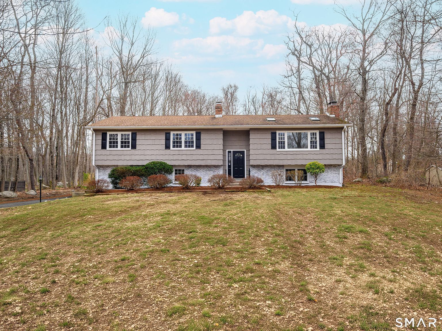 83 Birch Hill Rd Newtown, CT 06470  | Single Family