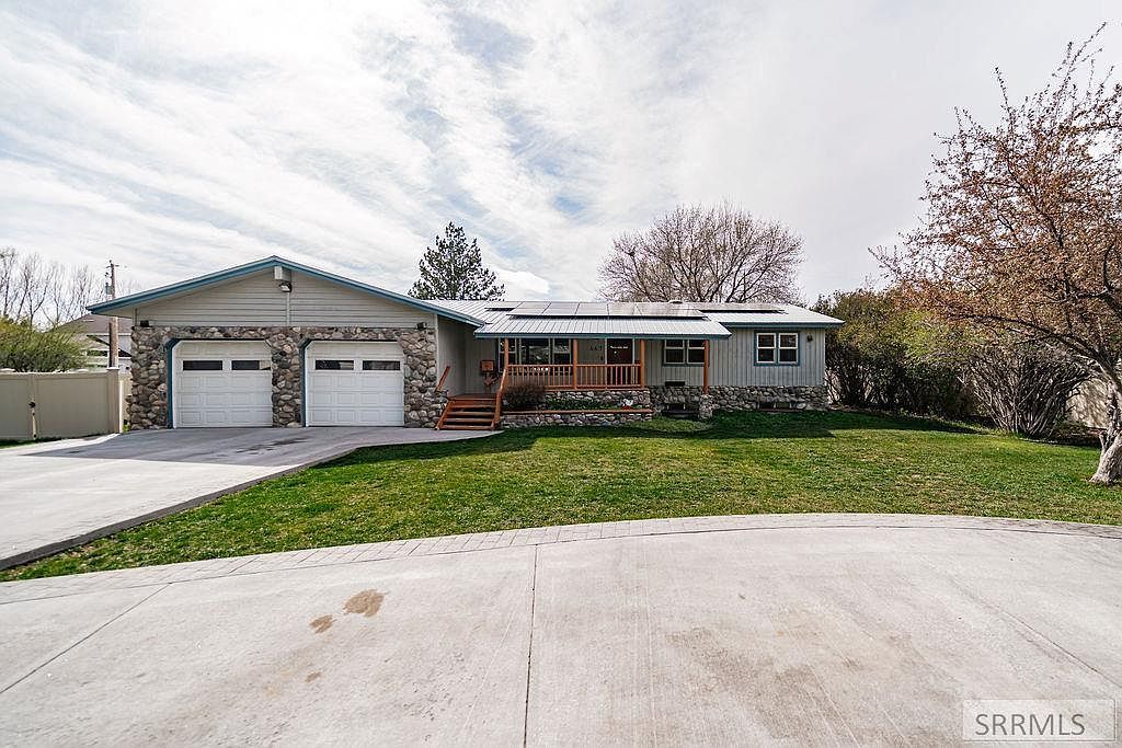 467 N 3 W Rigby, ID 83442  | Single Family