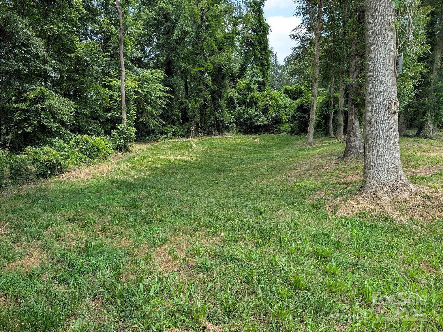 710 Bouchelle St Morganton, NC 28655 - Thumbnail 2