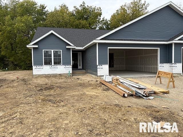 1717 Ambleside Dr Springfield, IL 62711 - Thumbnail 2