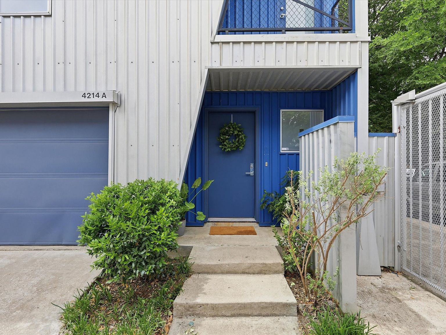 4214 Swiss Ave Unit A Dallas, TX 75204, 75204