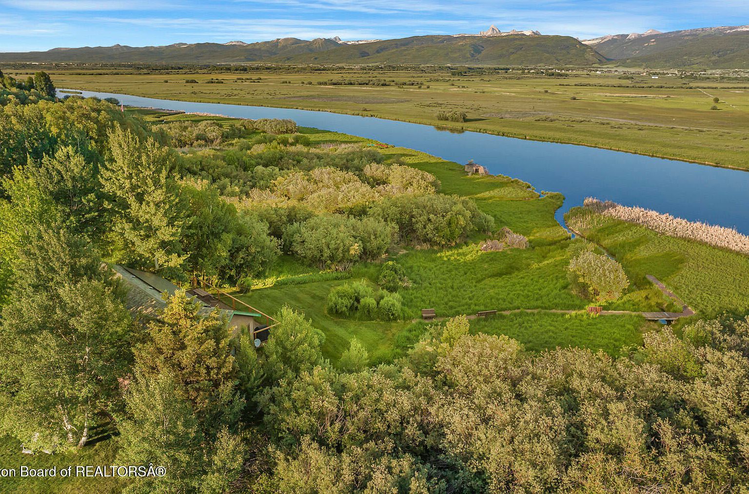 3953 Adams Rd Victor, ID 83422 - Thumbnail 2