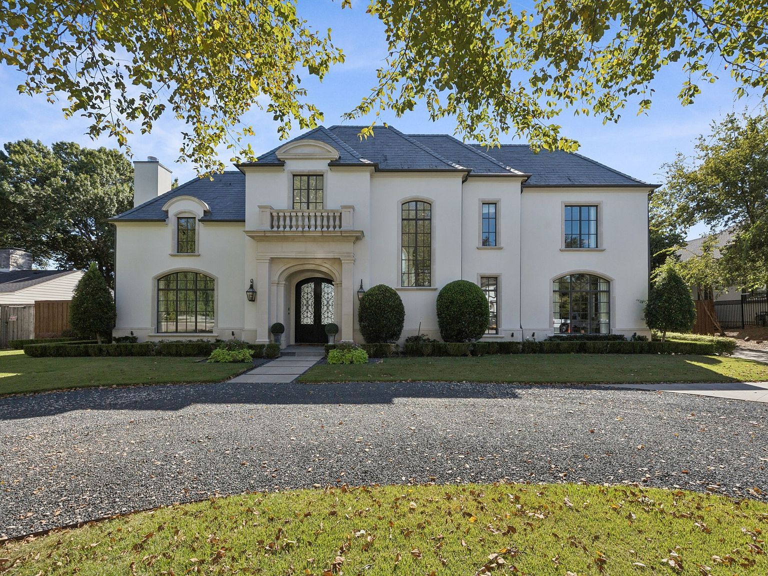 4210 Gloster Rd Dallas, TX 75220 - Thumbnail 2