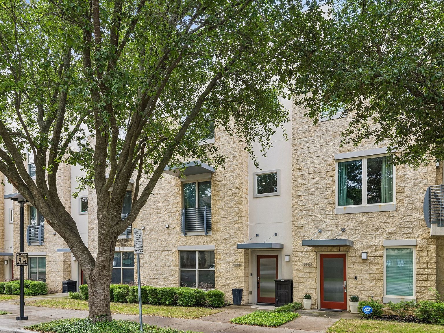 5704 La Vista Dr Dallas, TX 75206  | New build