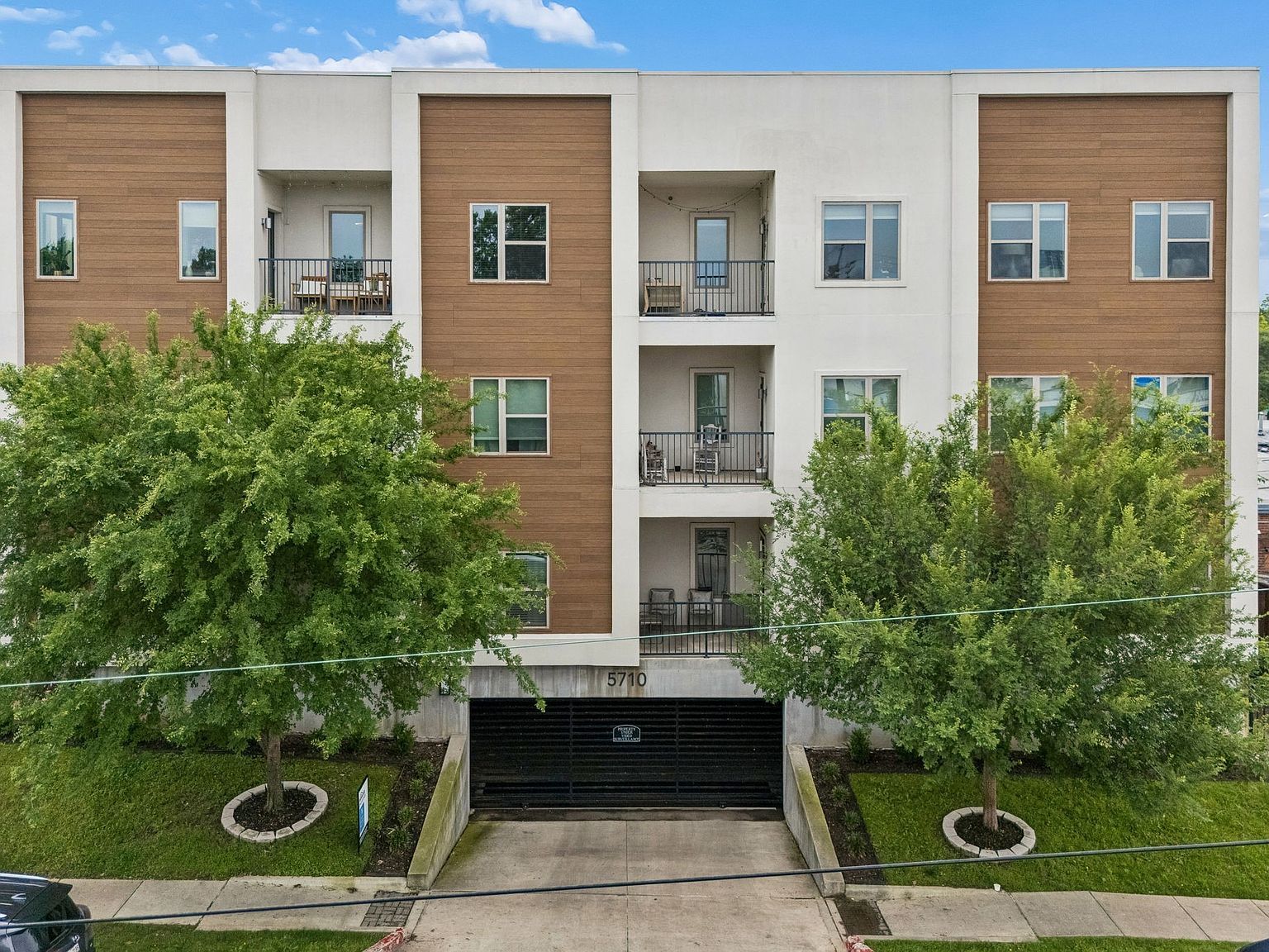 5710 McCommas Blvd Unit 101 Dallas, TX 75206, 75206
