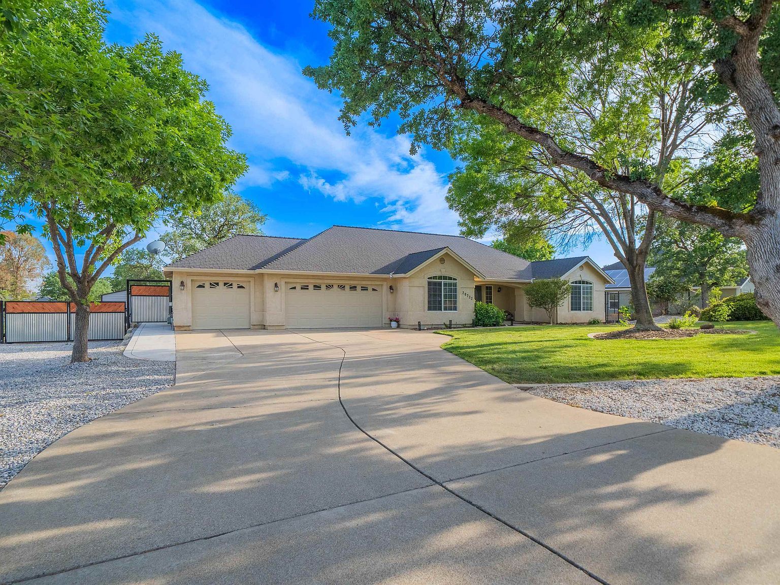 20733 Edgewater St Cottonwood, CA 96022 - Thumbnail 2