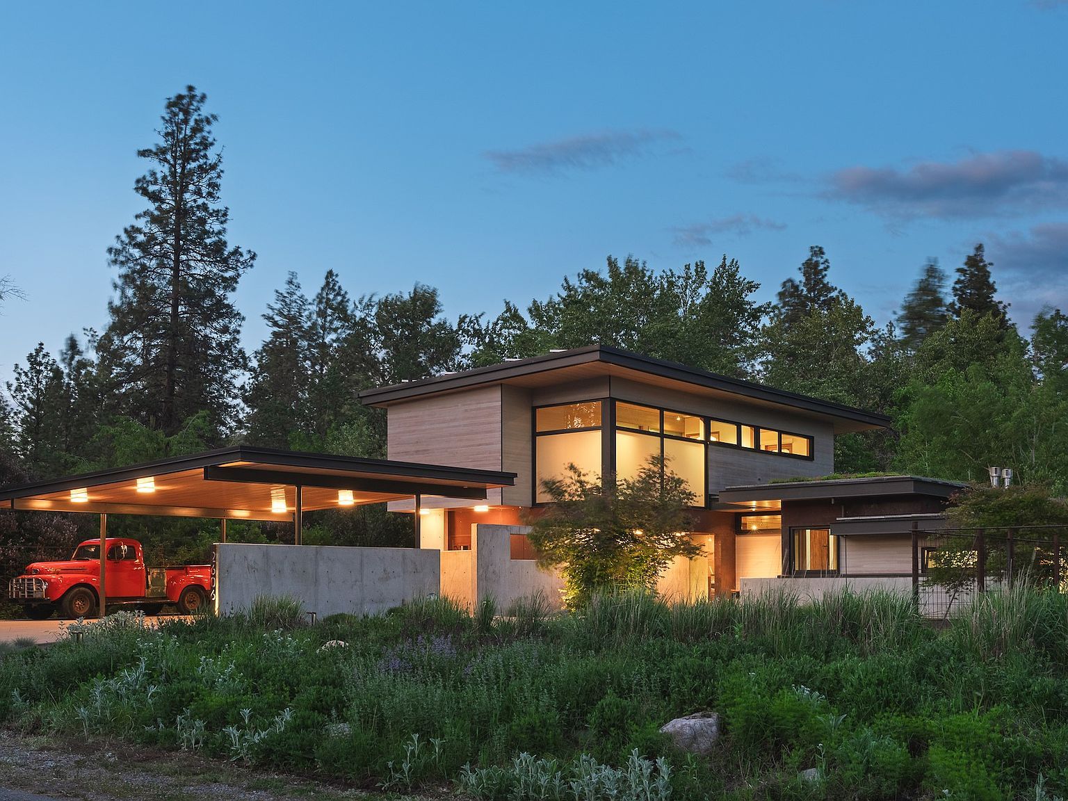 2606 Sycamore St Missoula, MT 59802 - Thumbnail 2