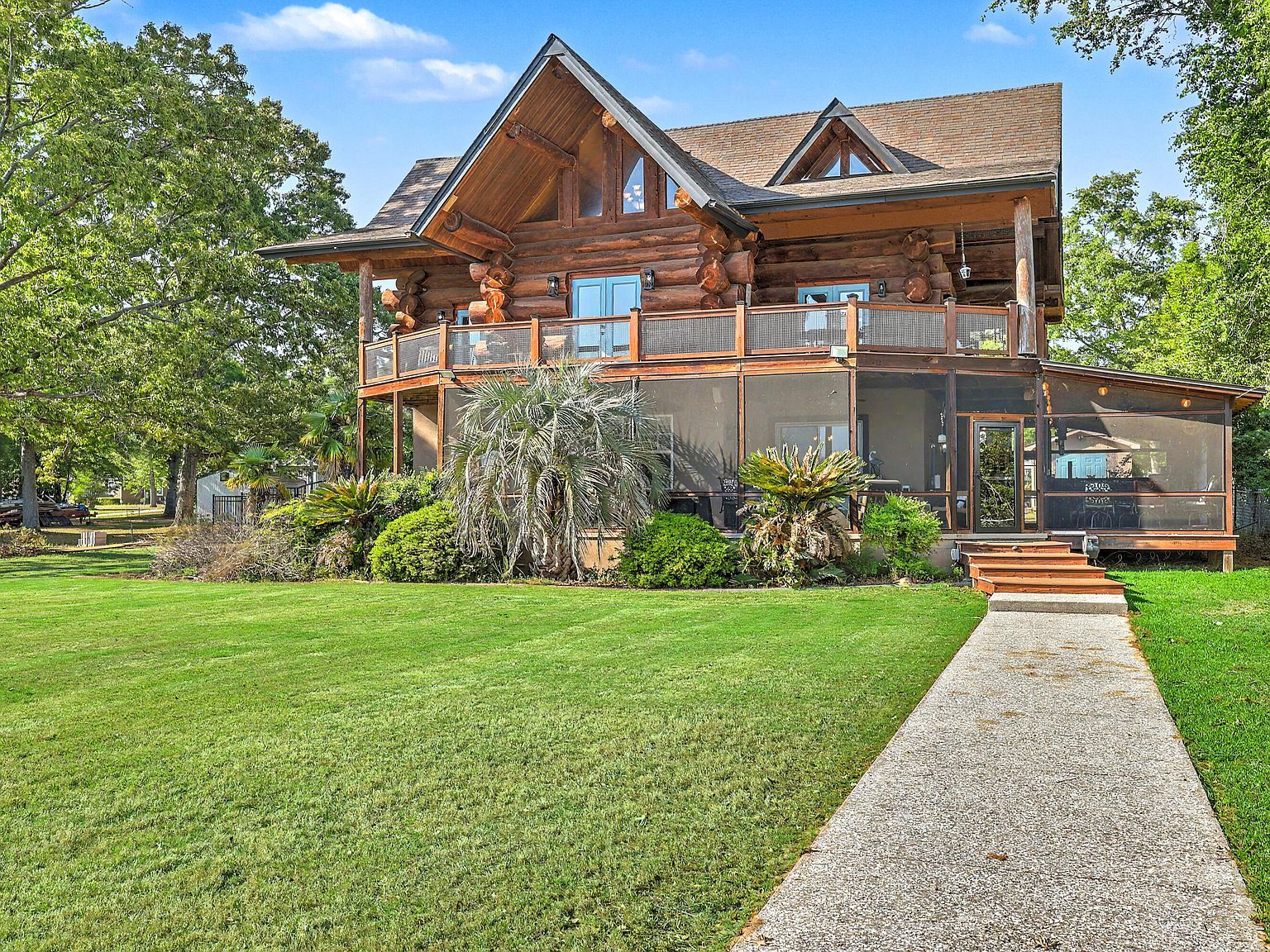 1537 Litzler Dr Manning, SC 29102  | Single Family