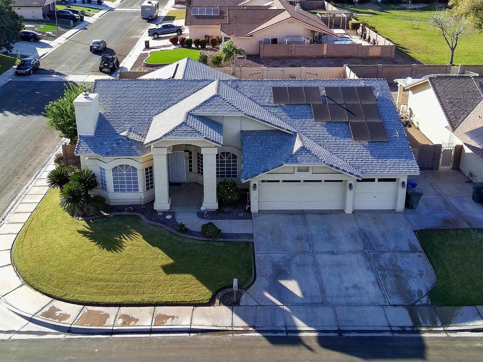 1494 S 33rd Dr Yuma, AZ 85364 - Thumbnail 2