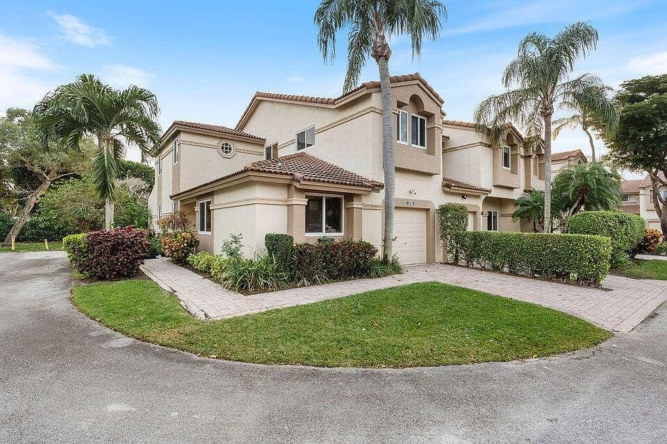 6798 Via Regina Boca Raton, FL 33433 - Thumbnail 2